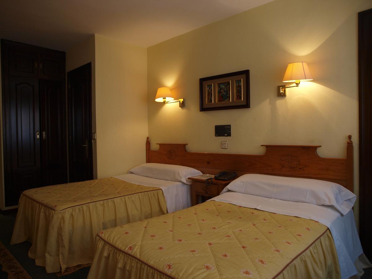 Hotel Paris 希洪 外观 照片